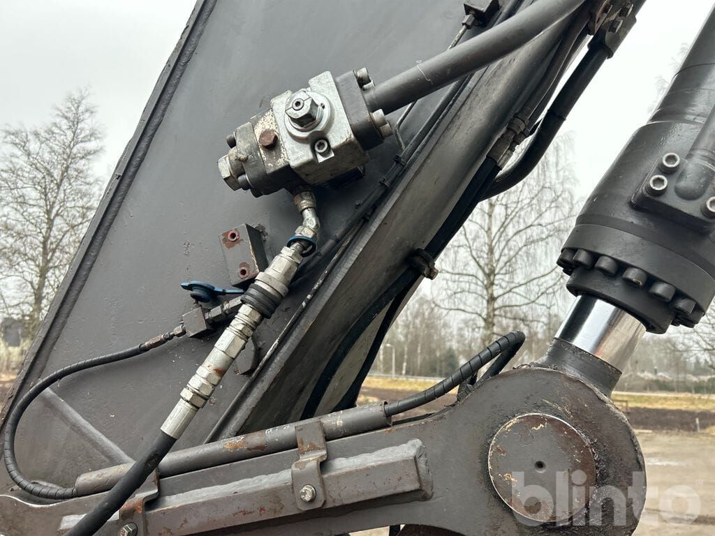 2011 Volvo EC250DL Crawler Excavator
