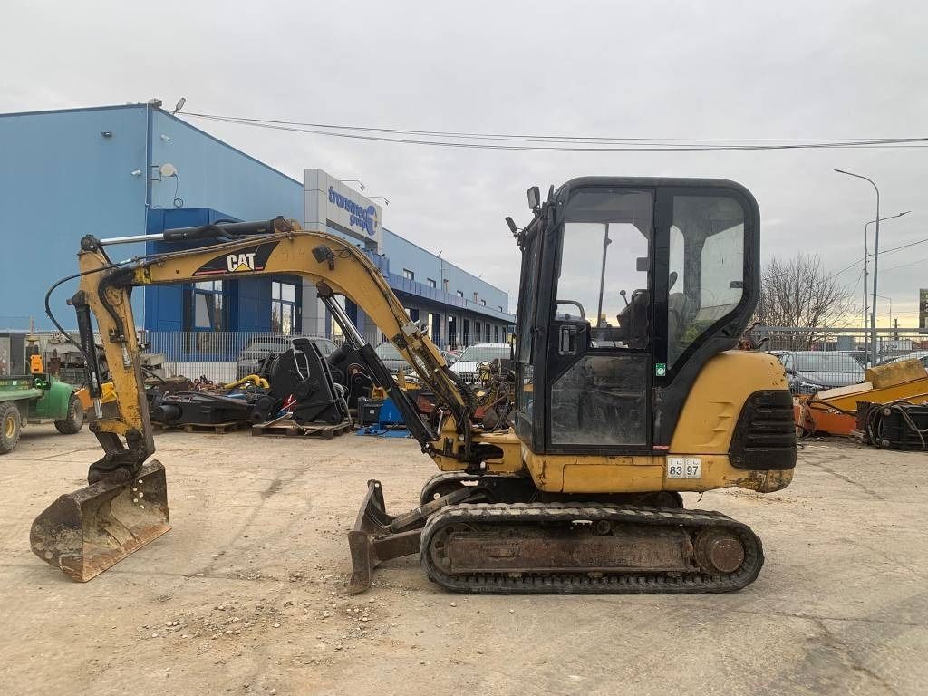 Mini Excavadora Caterpillar 302.5 2000