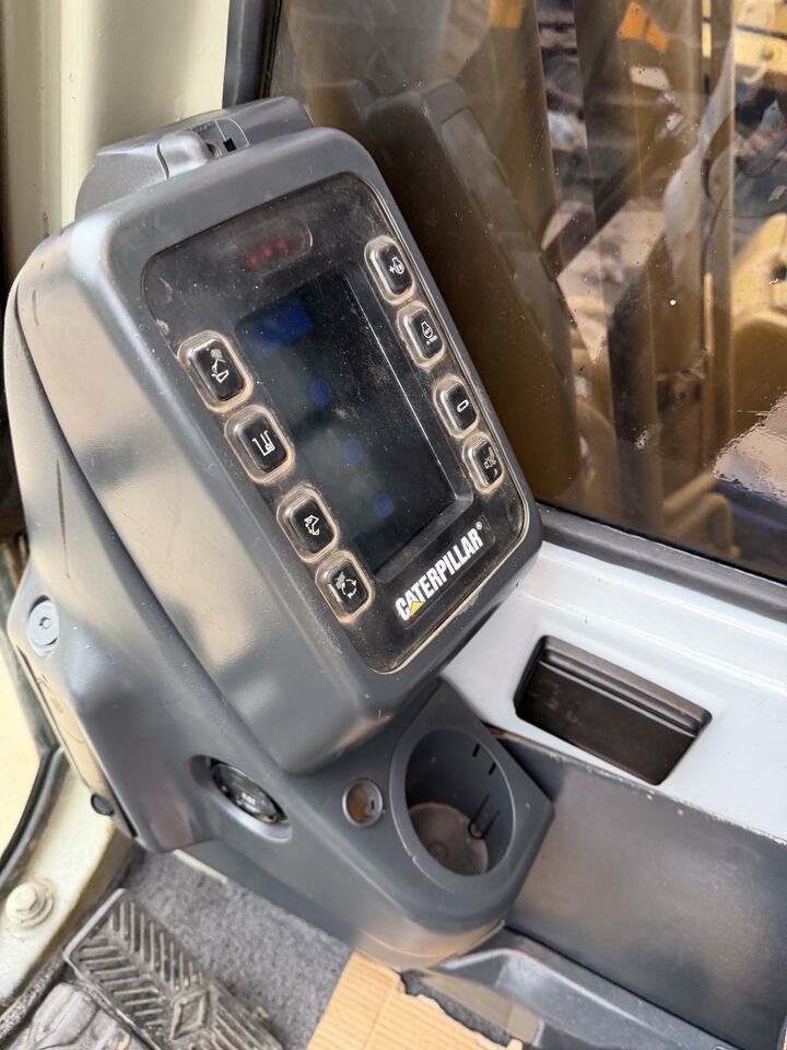 2024 Caterpillar 320BL Crawler Excavator