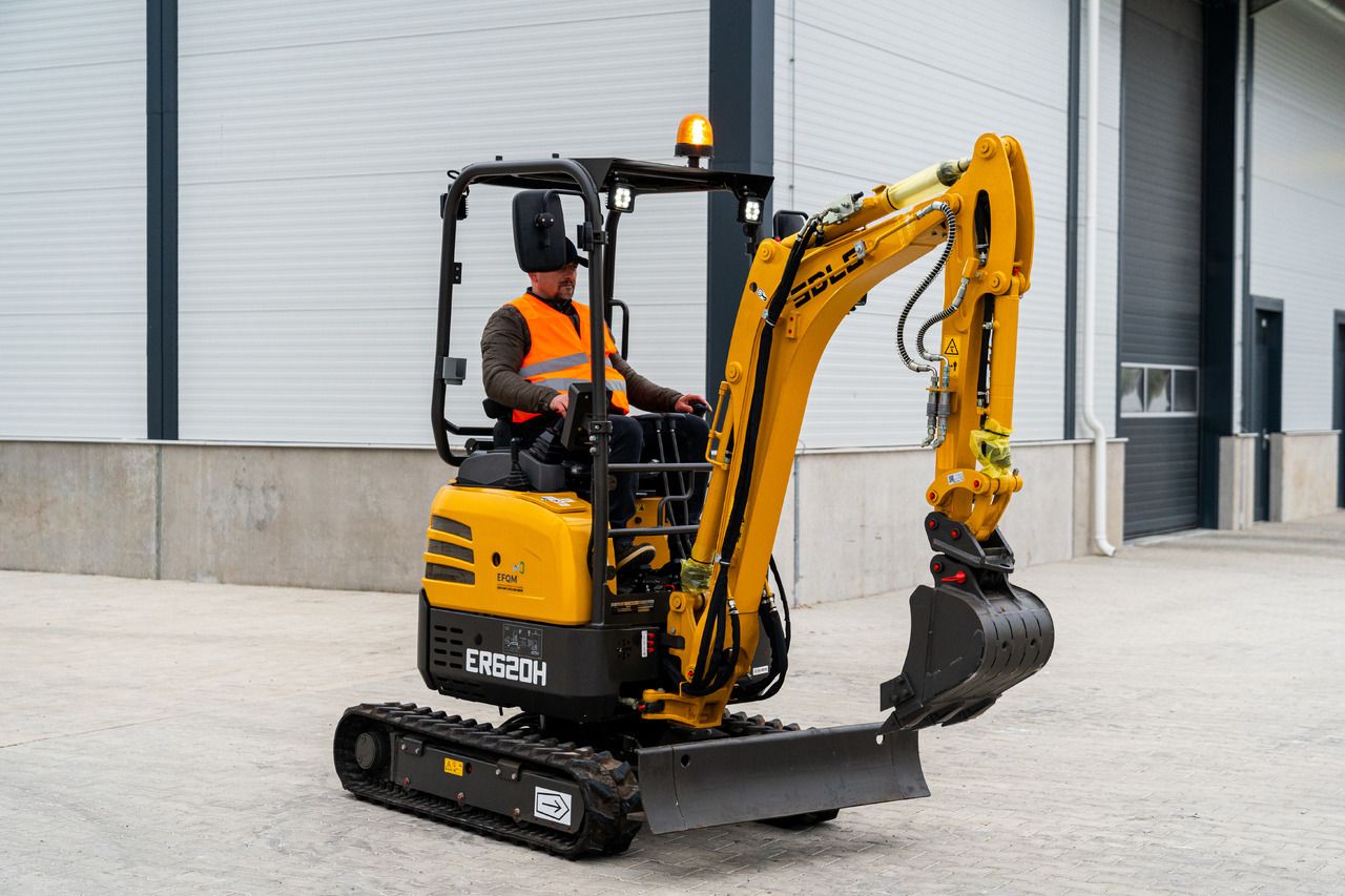 2025 SDLG ER620H Crawler Excavator