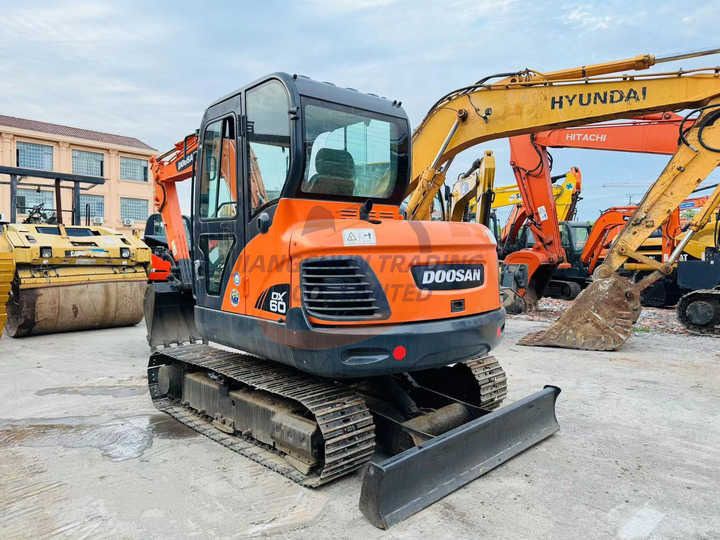 2022 Doosan DH60-7 Crawler Excavator
