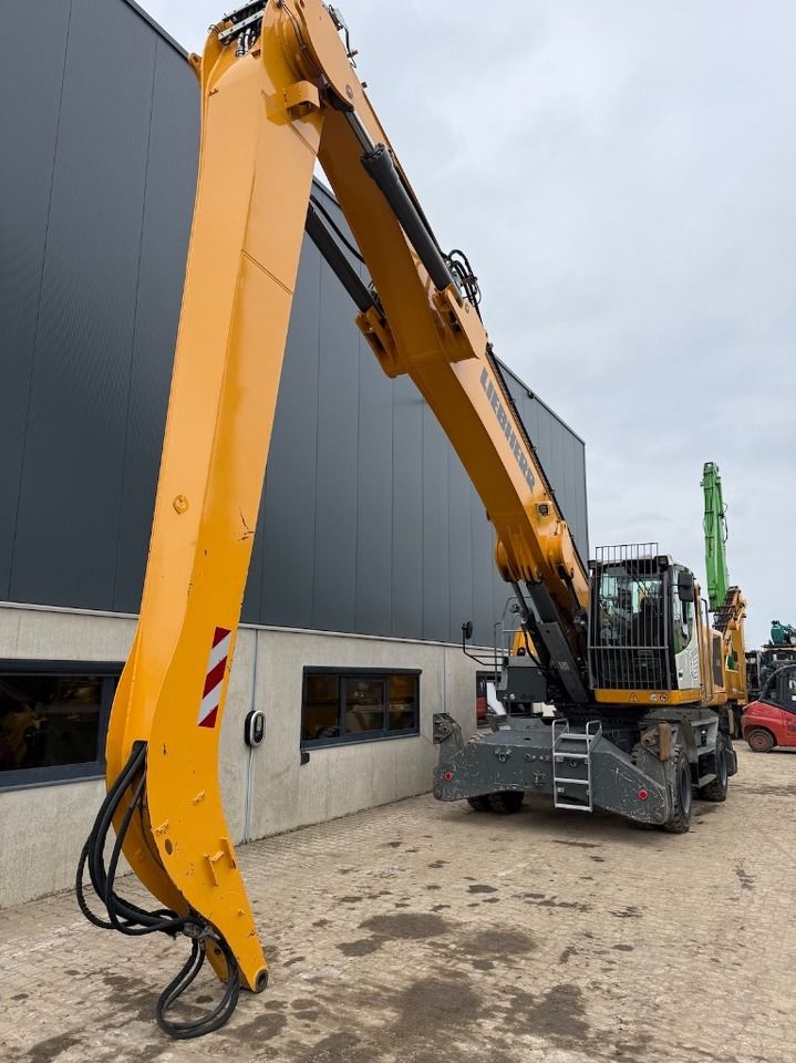 2022 Liebherr LH40 M Material Handler