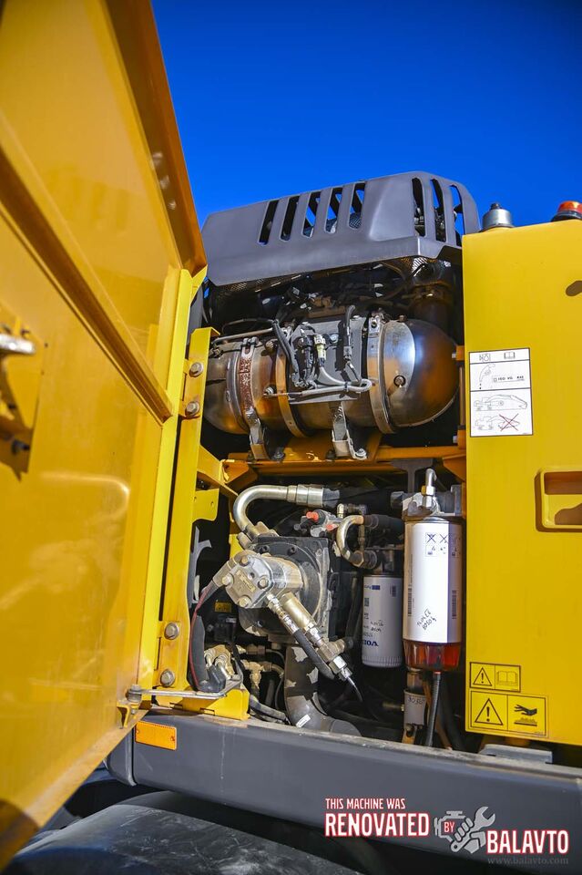 2019 Volvo EWR150E Wheel Excavator