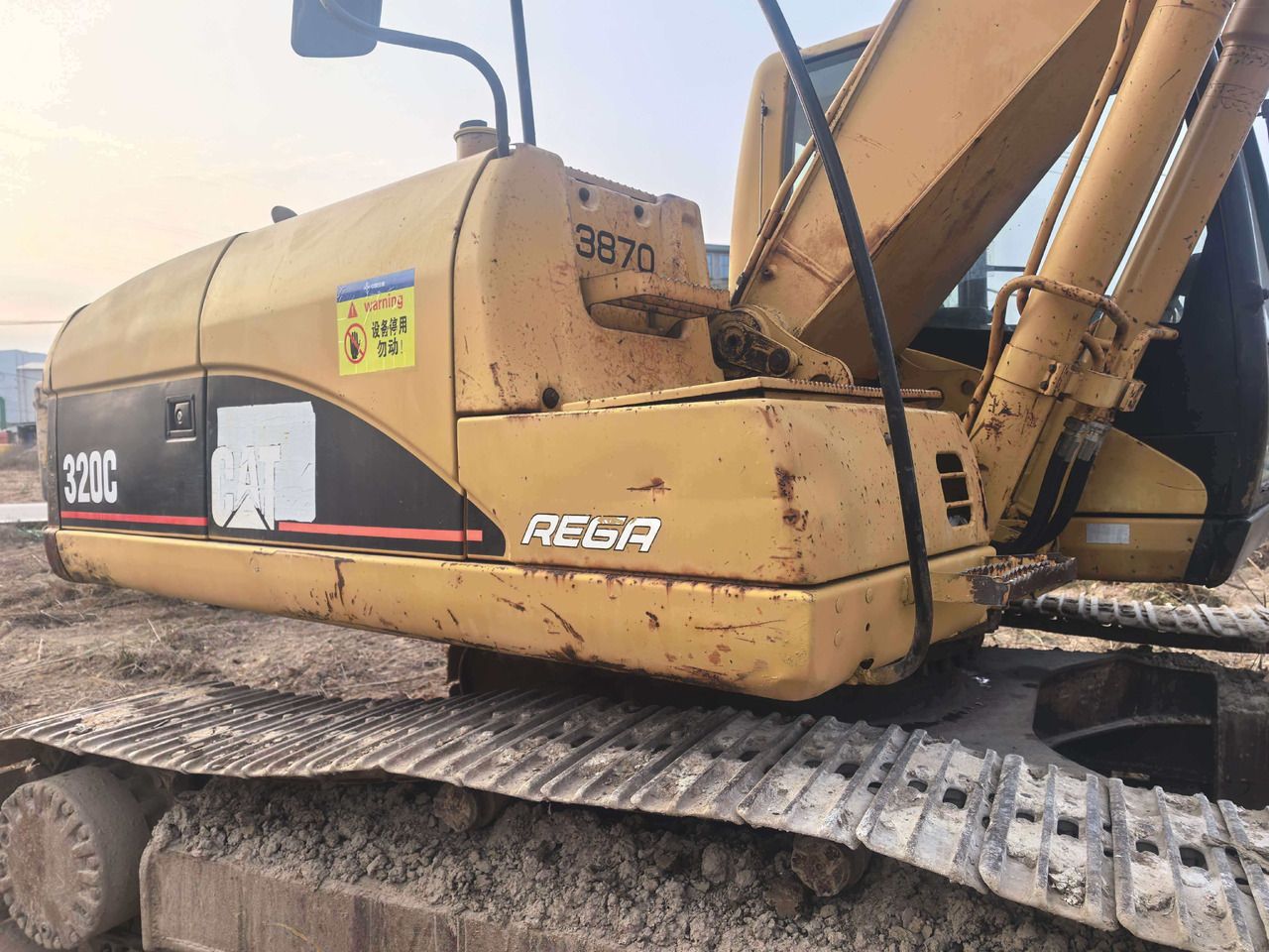 2011 Caterpillar 320C Crawler Excavator