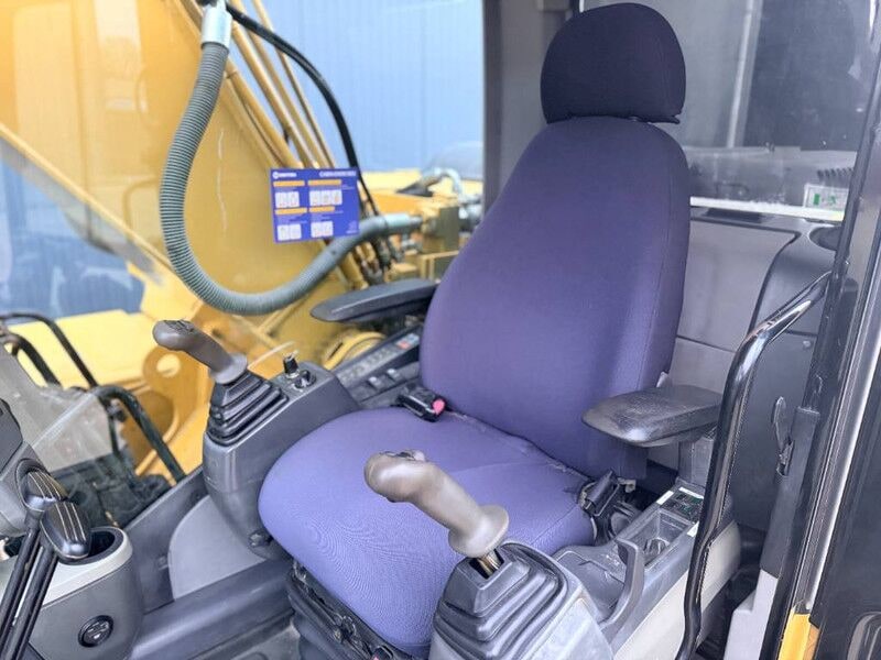 2007 Caterpillar 320DL Crawler Excavator