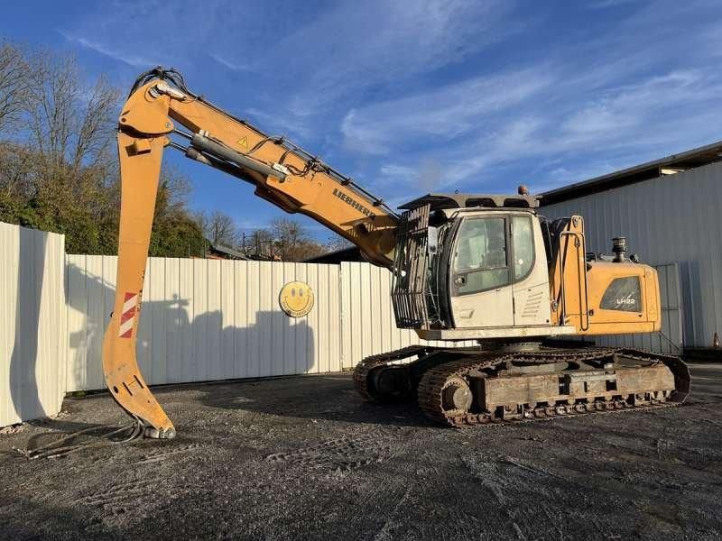 2018 Liebherr LH22 C Material Handler