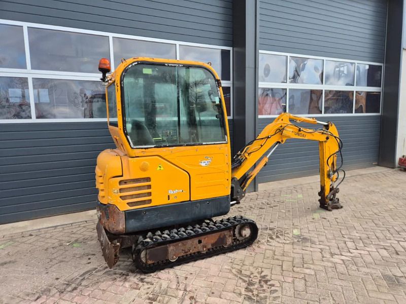 2017 Hyundai R16-9 Mini Excavator