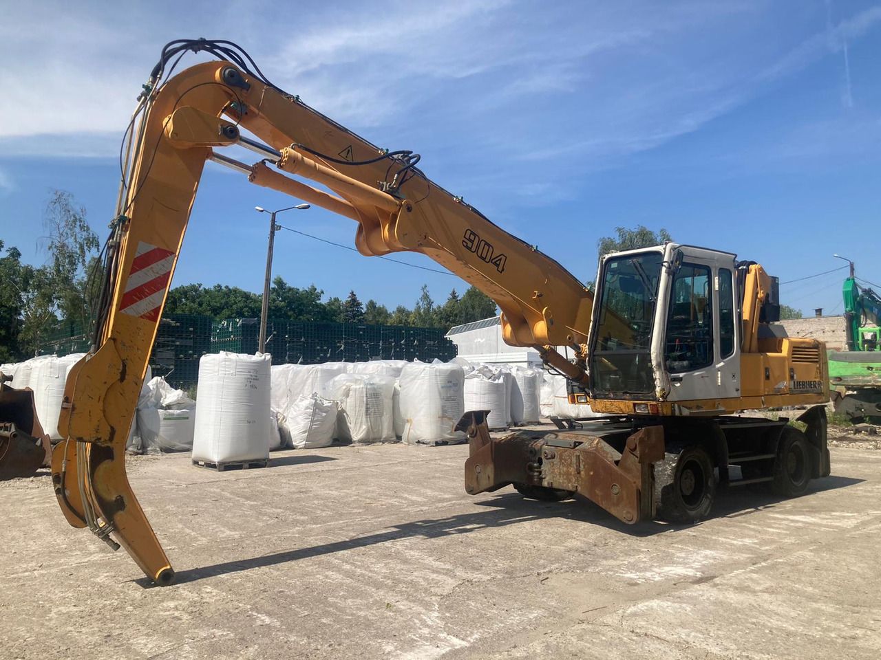 2007 Liebherr A904 LITRONIC Material Handler