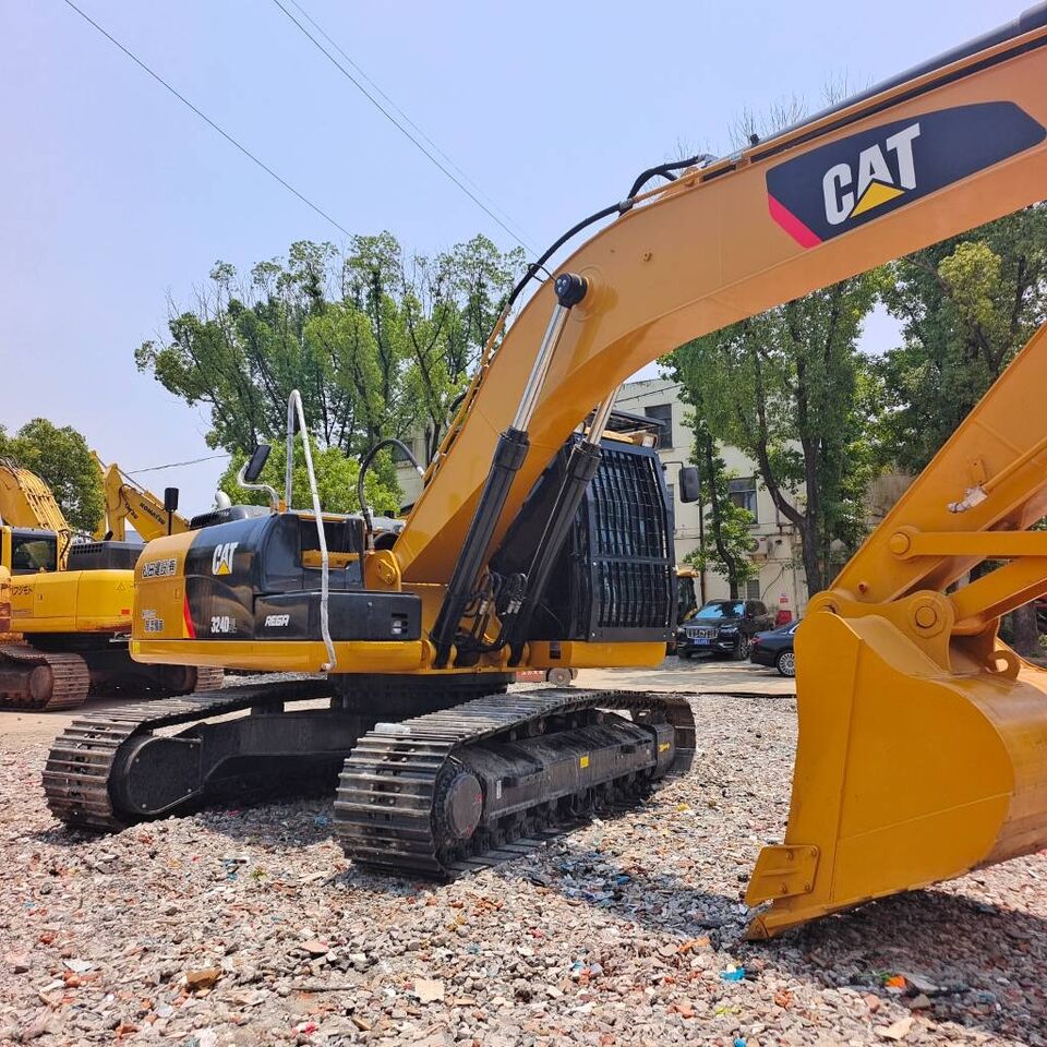 2024 Caterpillar 324D Crawler Excavator