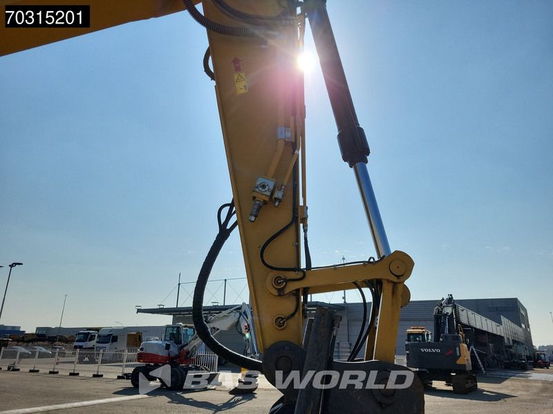 2019 Caterpillar 323-07B Crawler Excavator