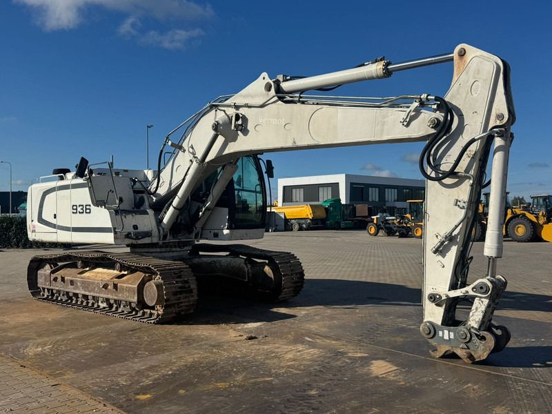 2012 Liebherr R936LC Crawler Excavator
