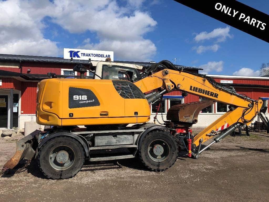 Liebherr 918 COMPACT Wheel Excavator