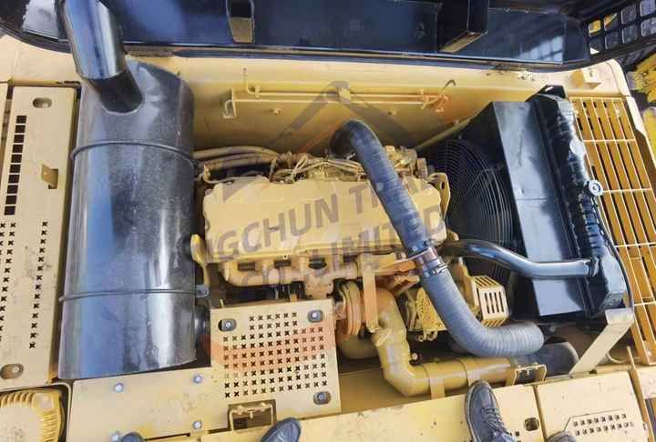 Pelle sur chenilles Caterpillar 320C de 2018