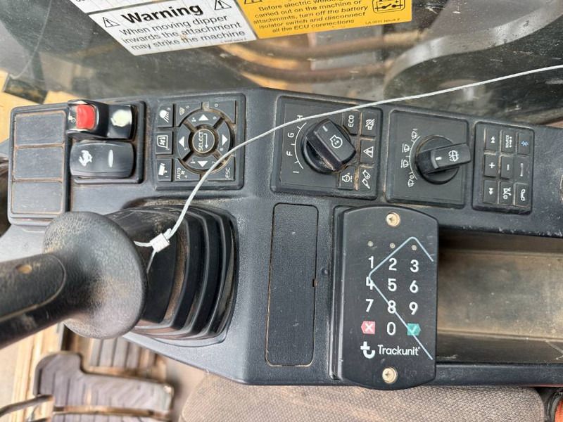 Volvo EC300EL – Hammer Lines / Quick Coupler / Camera (2020)