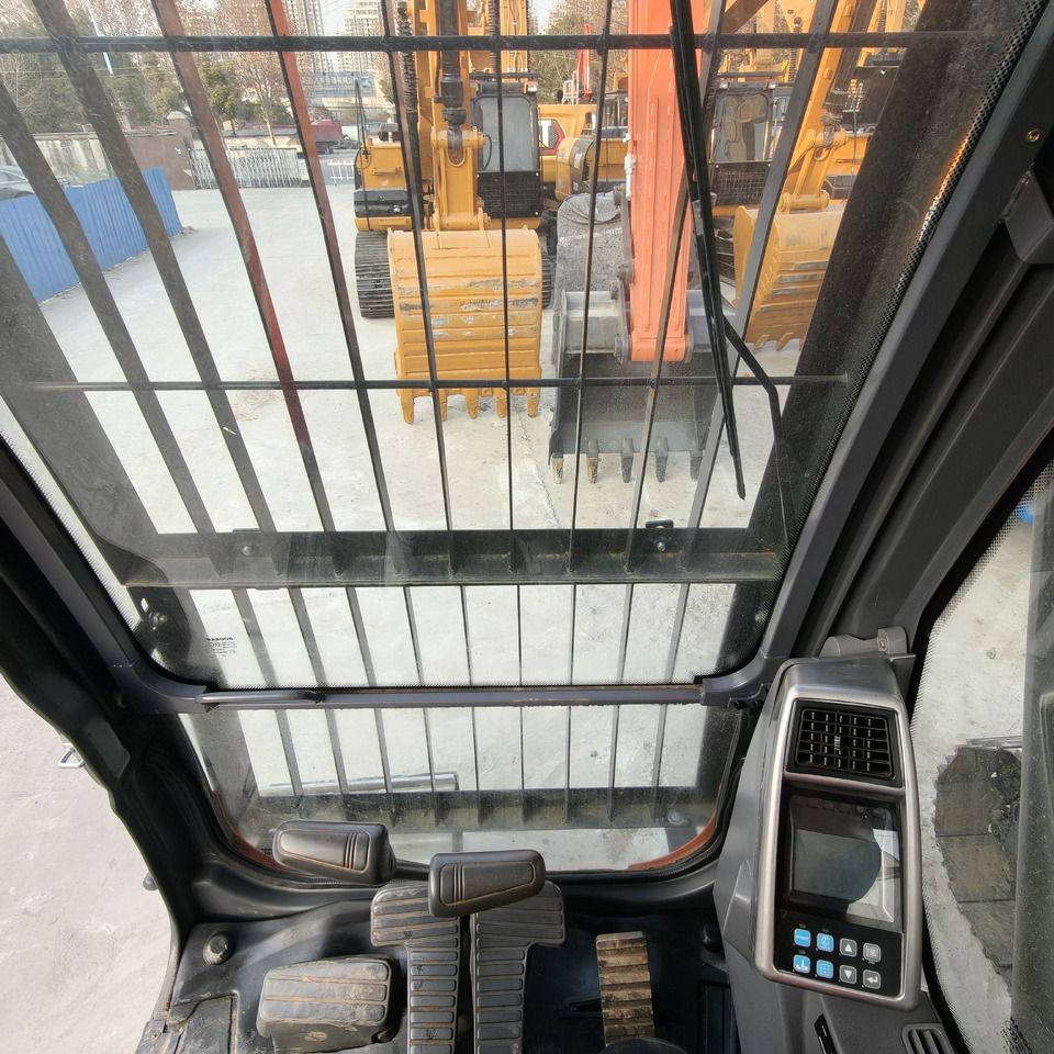 2024 Doosan DX225LCA Crawler Excavator