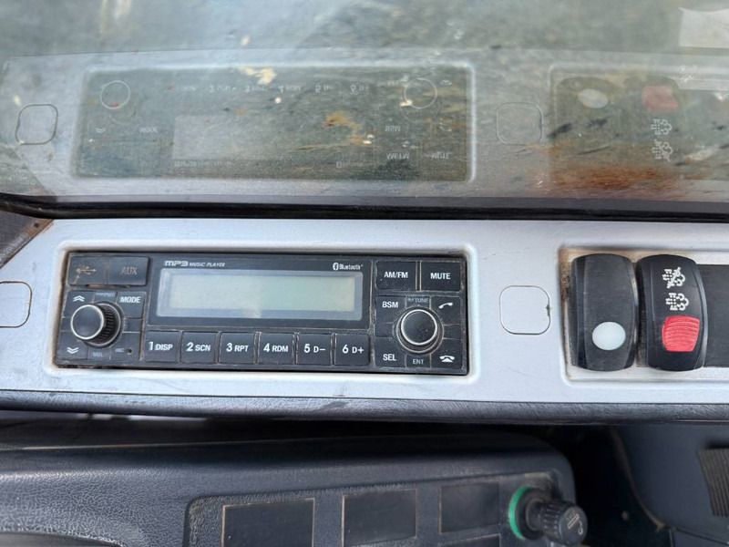 2016 Hyundai HX300LR