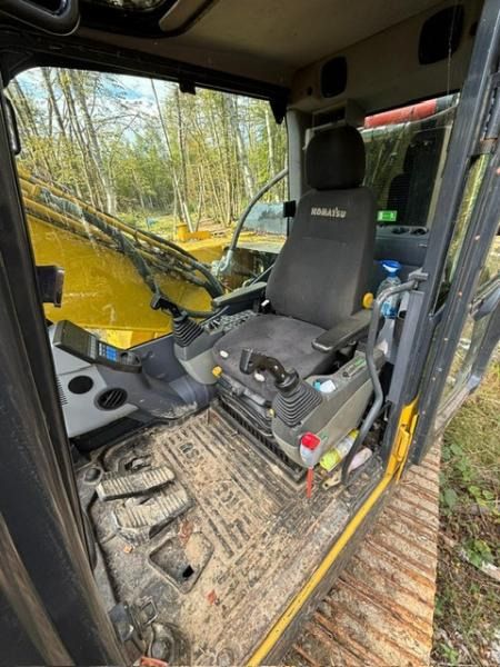 2011 Komatsu PC190NLC-8 Crawler Excavator