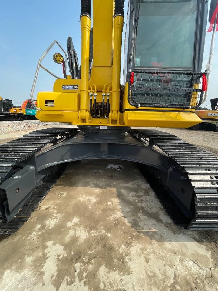 2024 Komatsu PC220 LC Crawler Excavator