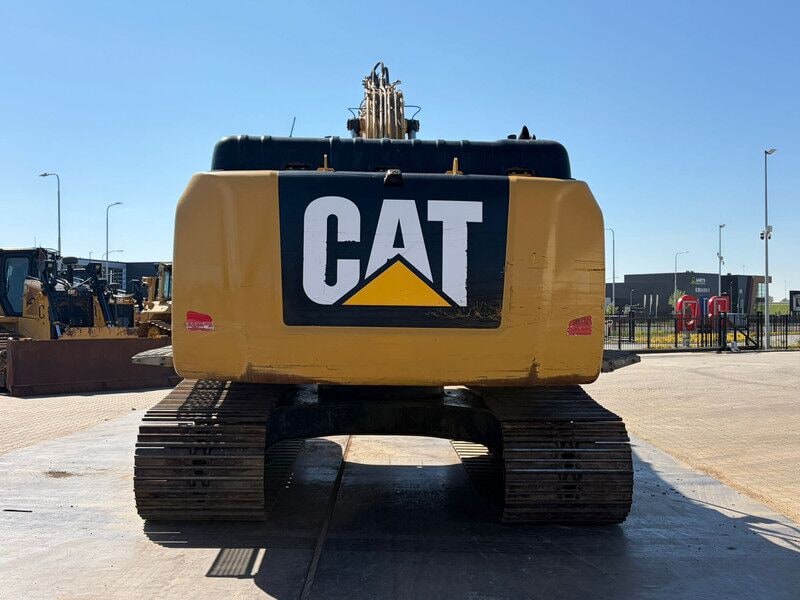 2019 Caterpillar 326FL Crawler Excavator