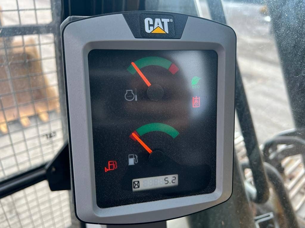 2025 Caterpillar 320D3 Crawler Excavator