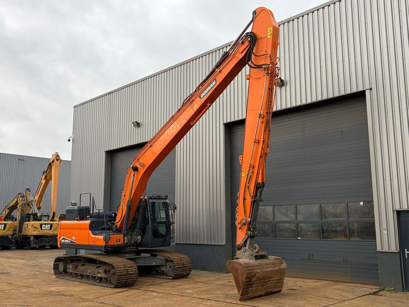 2022 Doosan DX225LC-7 Crawler Excavator