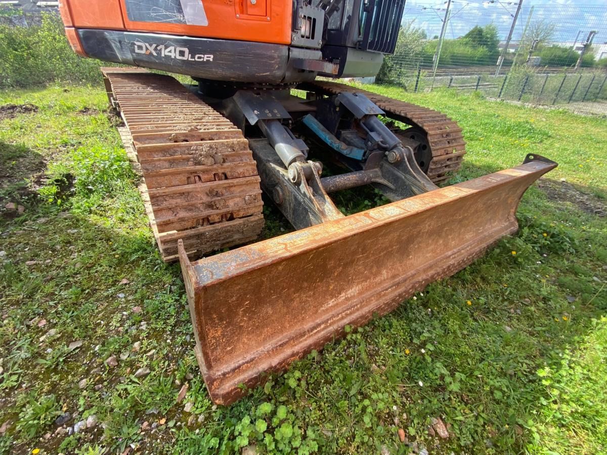 2017 Doosan DX140LCR-5 Crawler Excavator
