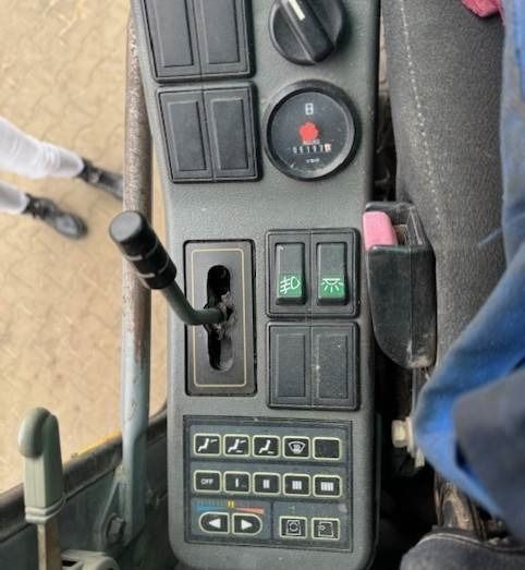 2005 Volvo EW160B Wheel Excavator