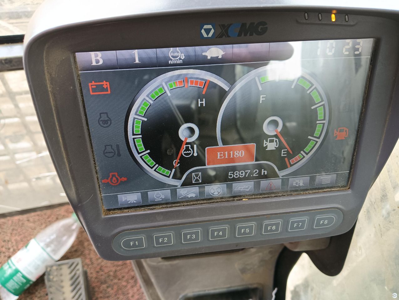 2019 XCMG XE490DK Crawler Excavator