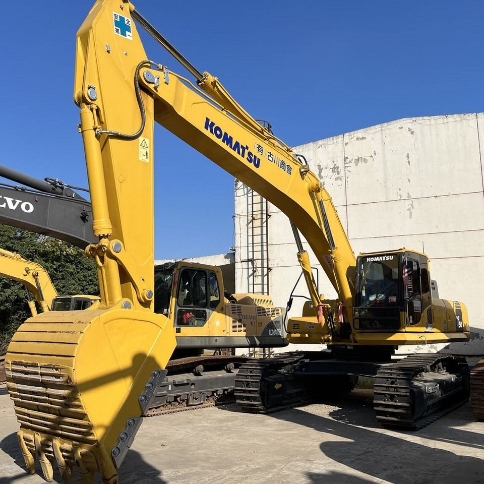 Komatsu PC450-8 Crawler Excavator