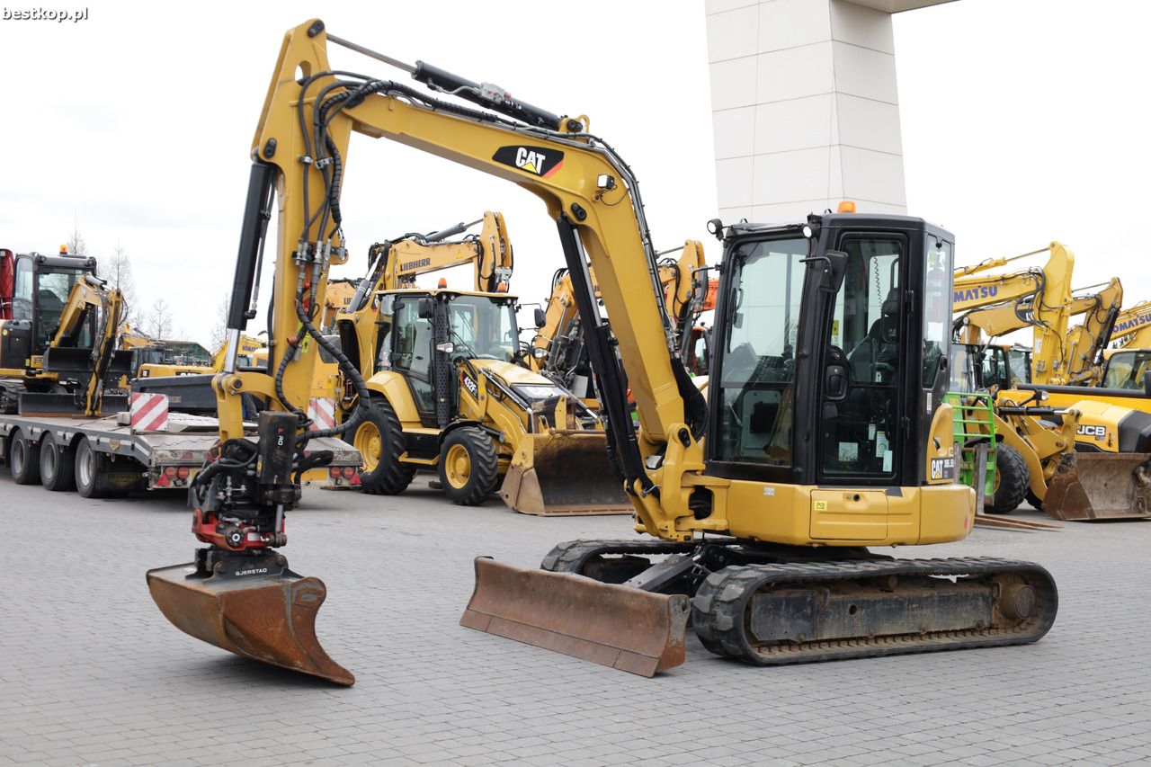 2019 Caterpillar 305.5E2 Mini Excavator