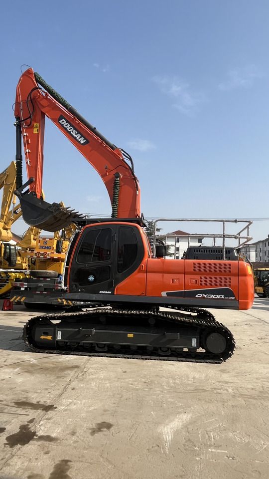 2022 Doosan DX300LC Crawler Excavator