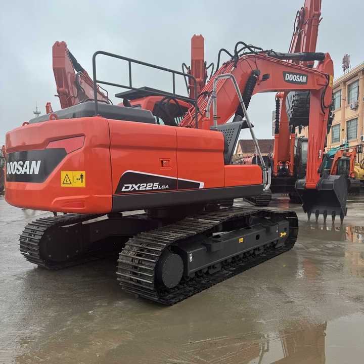 2019 Doosan DX225LCA Crawler Excavator