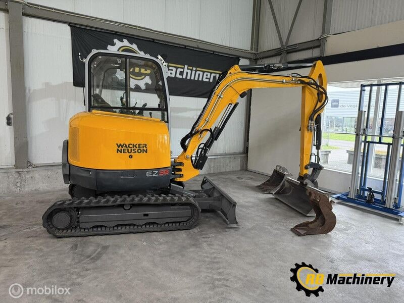 2014 Wacker Neuson EZ38