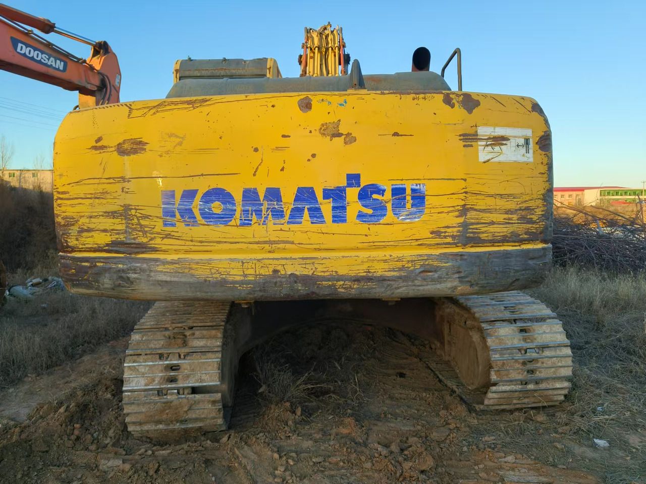 2019 Komatsu PC220-8 Crawler Excavator