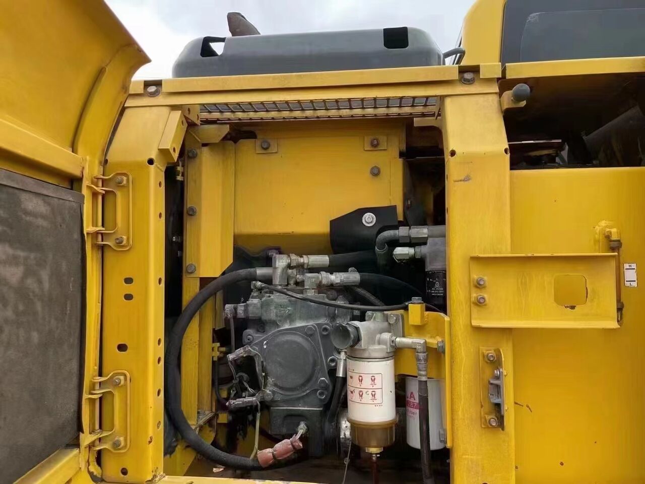 2024 Komatsu PC120-8 Crawler Excavator