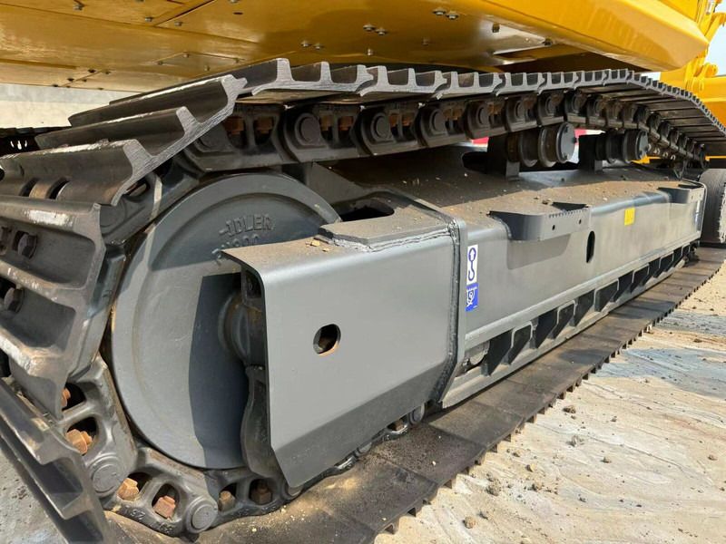 2025 Komatsu PC200 Crawler Excavator