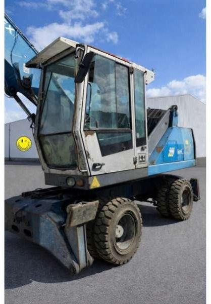 2010 Fuchs MHL320 Material Handler