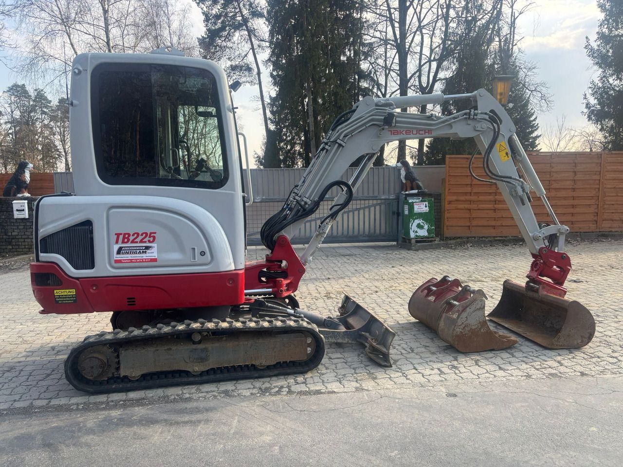 2019 Takeuchi TB225 Mini Excavator