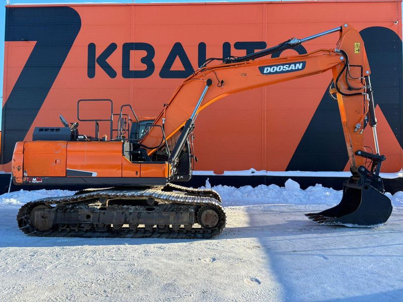 2021 Doosan DX255LC-5 Crawler Excavator