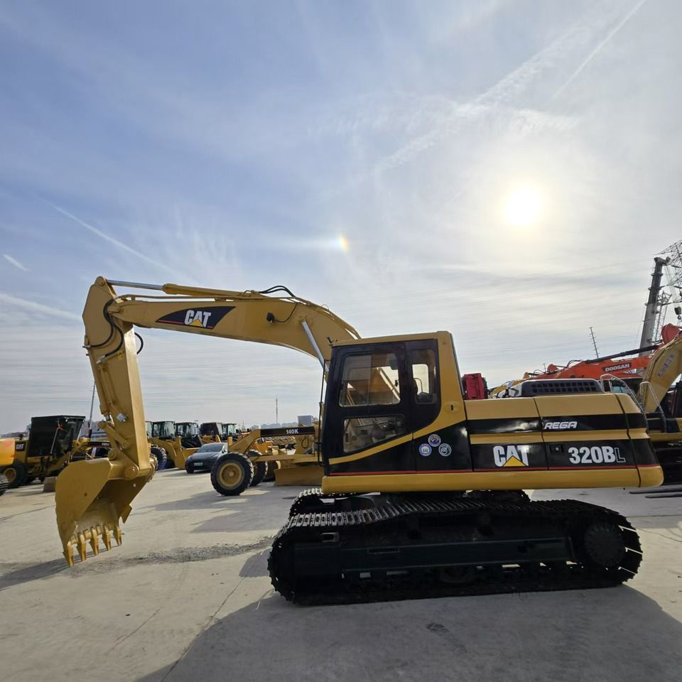 2020 Caterpillar 320BL Crawler Excavator