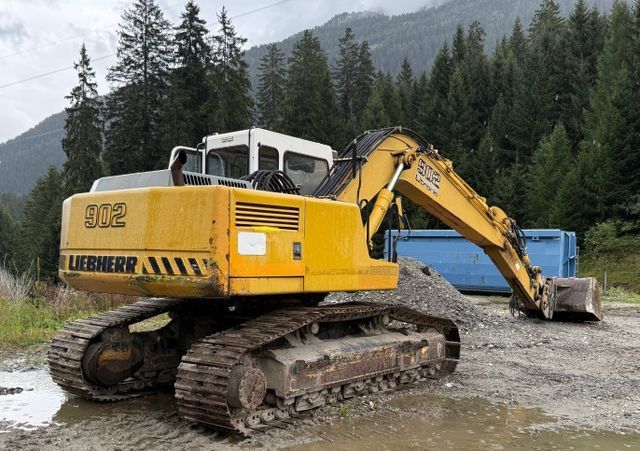 1995 Liebherr R902 STD LITRONIC Crawler Excavator