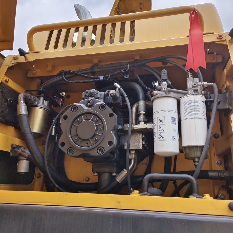 2025 Volvo EC480D Crawler Excavator