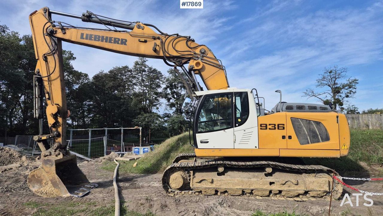 2015 Liebherr R936 NLC Crawler Excavator