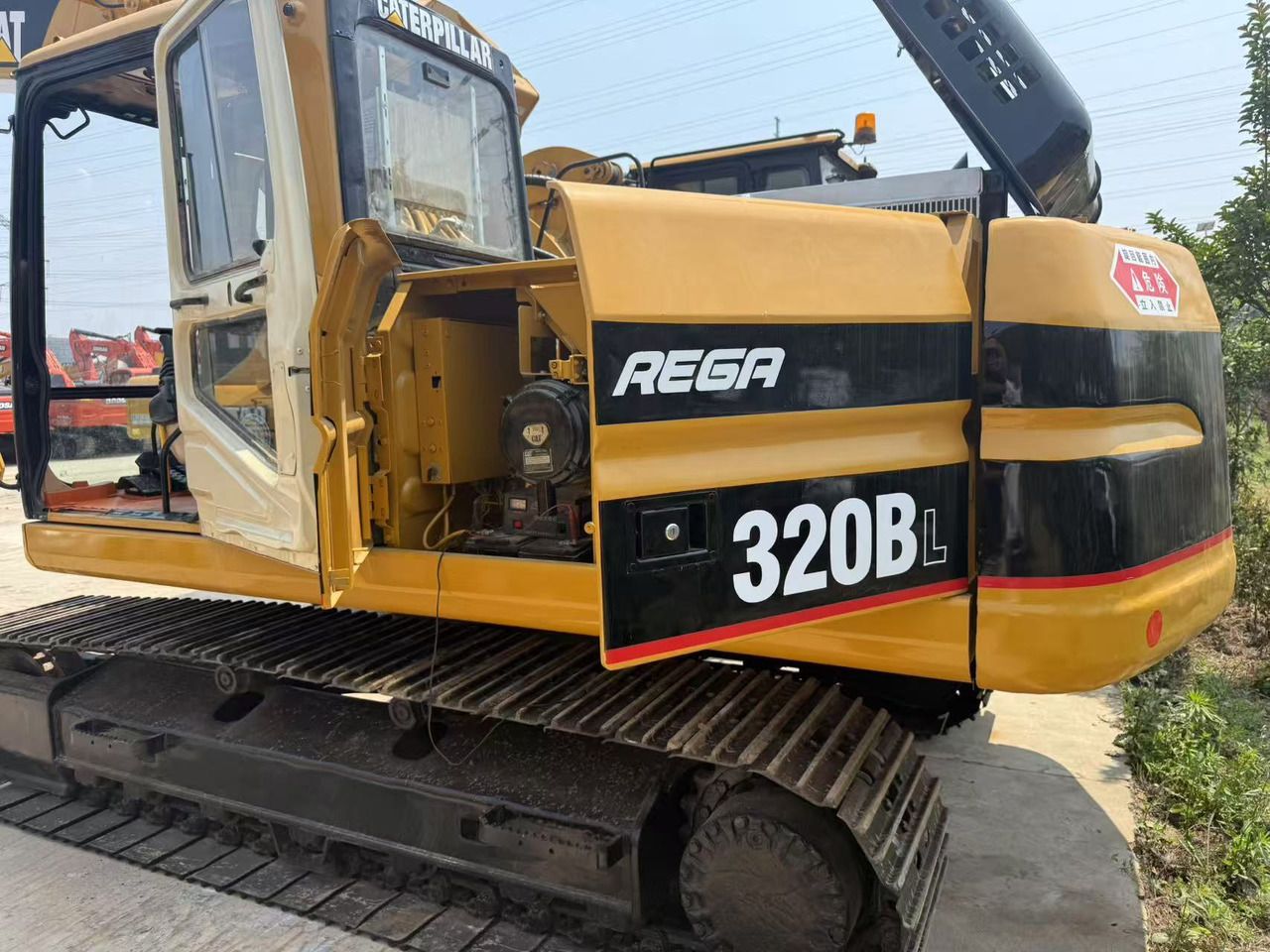 2022 Caterpillar 320B Crawler Excavator