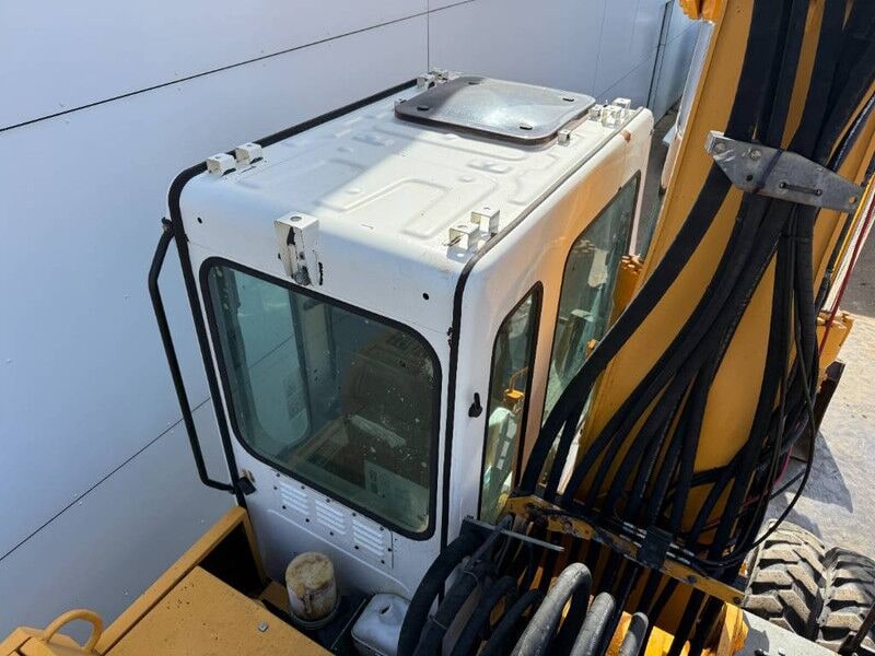 2000 Liebherr A900B LITRONIC Wheel Excavator