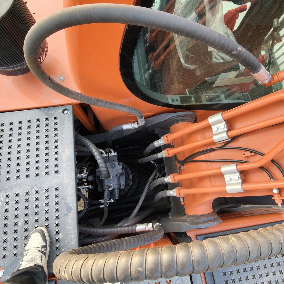 2024 Doosan DX225LCA Crawler Excavator
