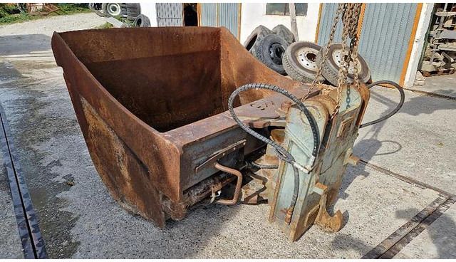 Volvo S3 190 см Планувальний ківш / Ківш для очищення канав Volvo S3 190 cm ditch cleaning bucket, angled view