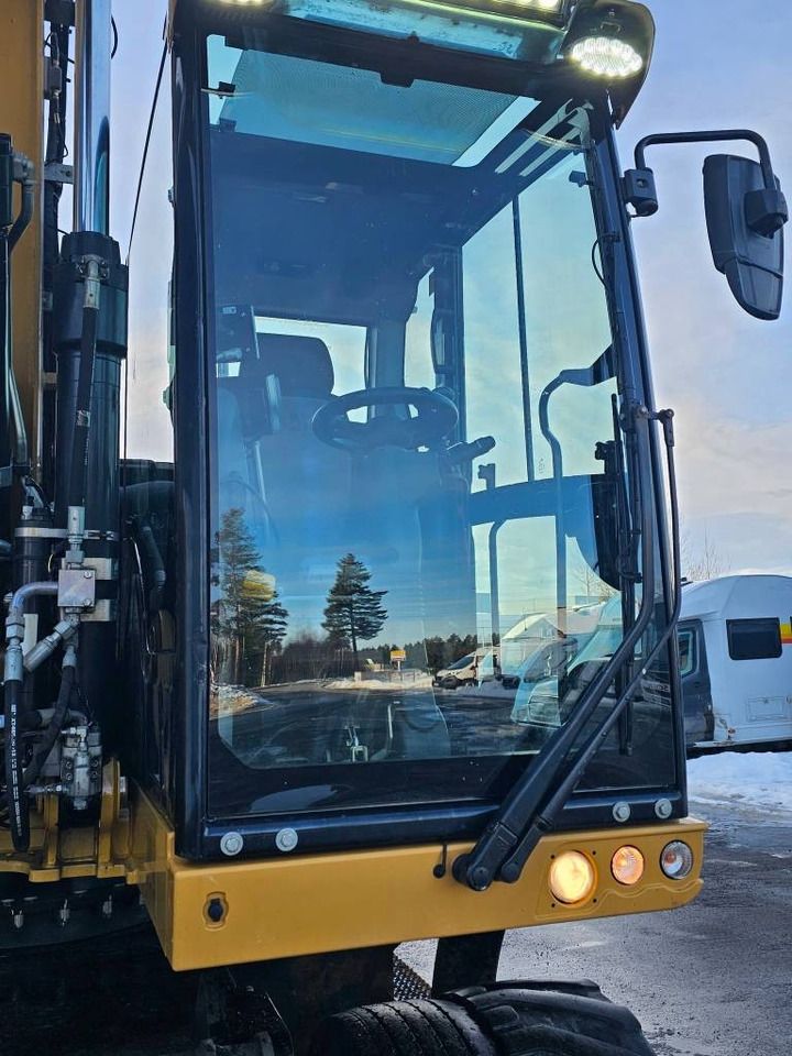 2018 Caterpillar M318F Wheel Excavator