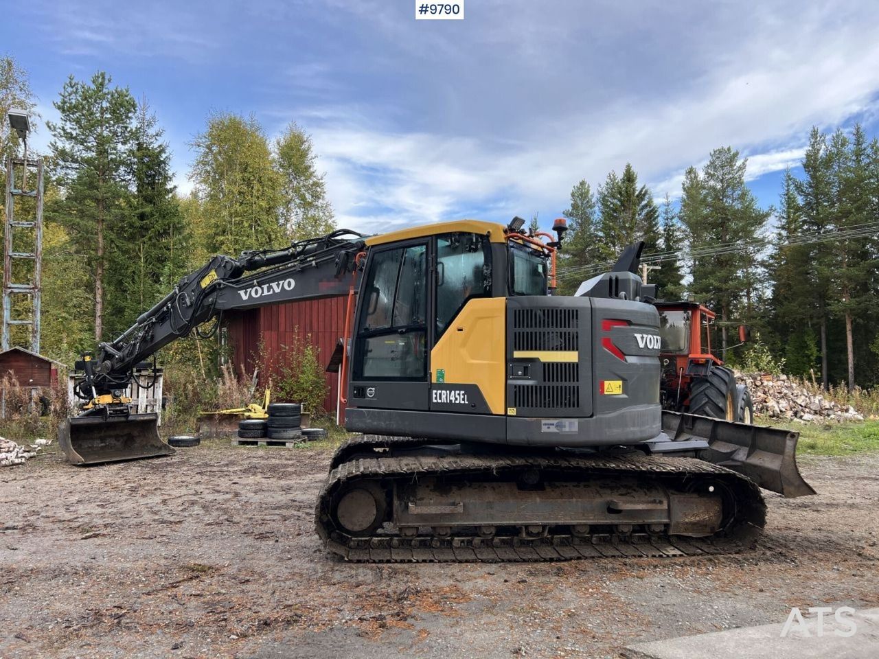 2017 Volvo ECR145EL Crawler Excavator