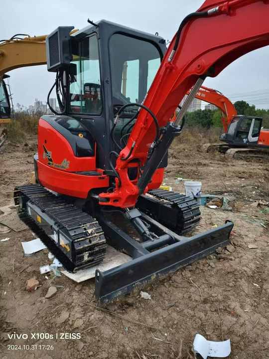 Kubota U25 Mini Excavator